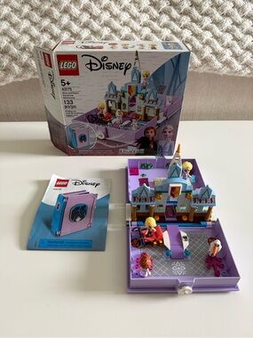 Disney Lego Elsa & Anna’s Storybook Adventures